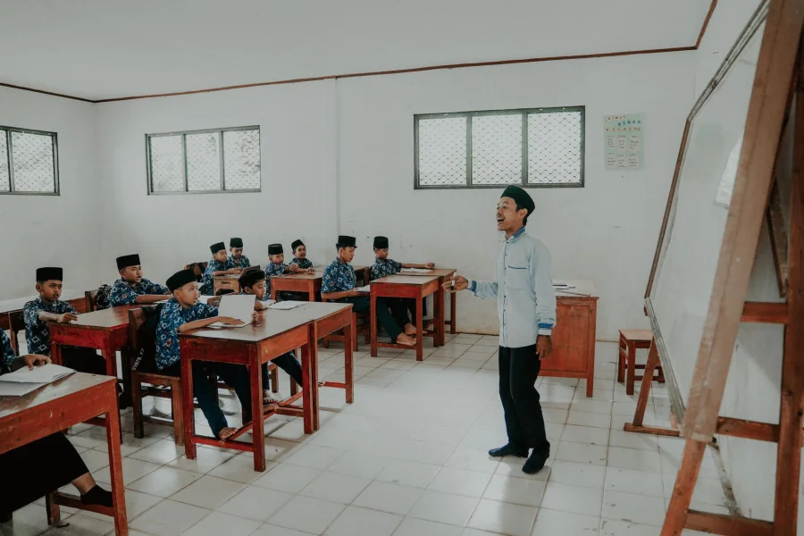 Contoh Visi Misi SMA Terbaru — Visi Misi SMA: Jangan Sekadar Hiasan Dinding, Tapi Kompas Nyata!