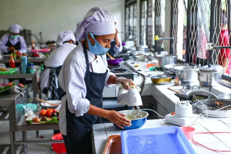 Visi Misi SMK: Bukan Sekadar Pajangan Dinding, Tapi Kompas Karier Siswa!