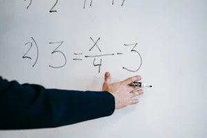 Contoh Soal AKM Numerasi — AKM Numerasi: Bikin Siswa Jago Hitung & Logika, Ini Contoh Soalnya!
